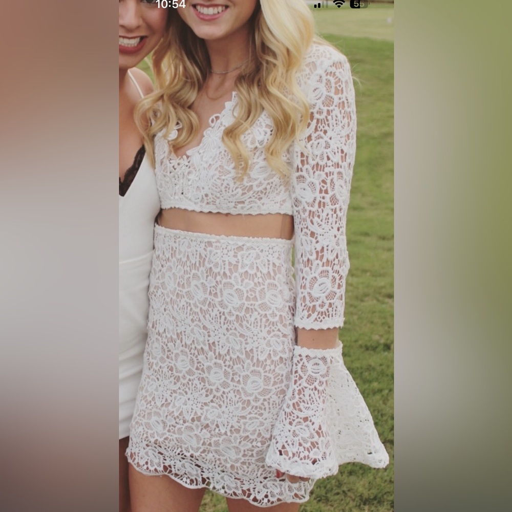 L’ATISTE homecoming dress